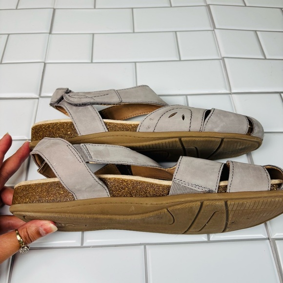 Earth Birdine Gray Women's Comfort Sandals 12M - Picture 9 of 10